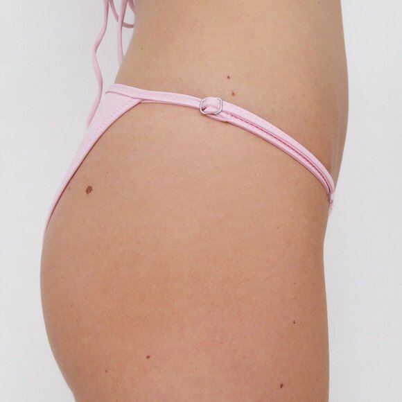 Gimaguas Carolina Bikini Bottoms, NWT, Size Medium, Pink - Picture 4 of 4